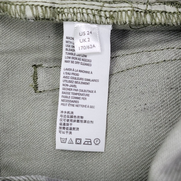 💰NWOT! WE THE FREE ▪︎ ARMY GREEN CAMOUFLAGE JEAN SHORTS ▪︎ SIZE 0 - Picture 10 of 12